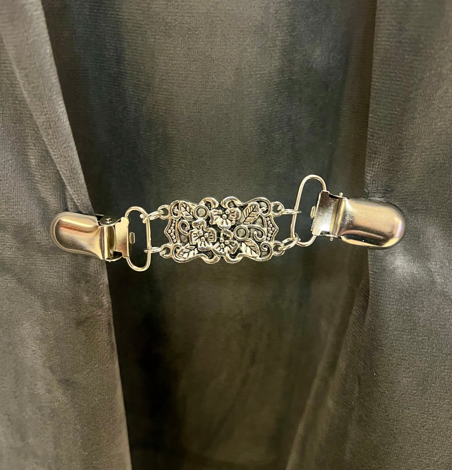 Dress Clips (colour options available)