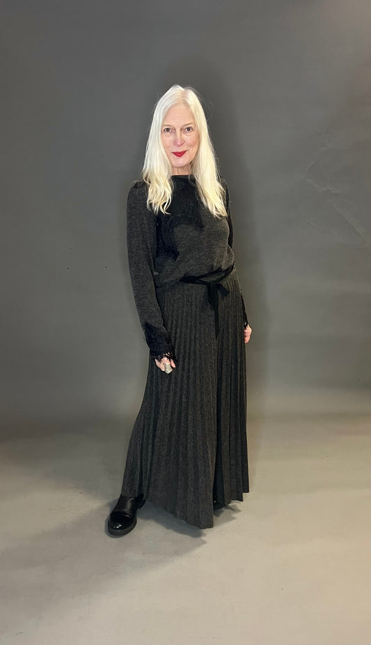 ID Clothing Pleated Skirt