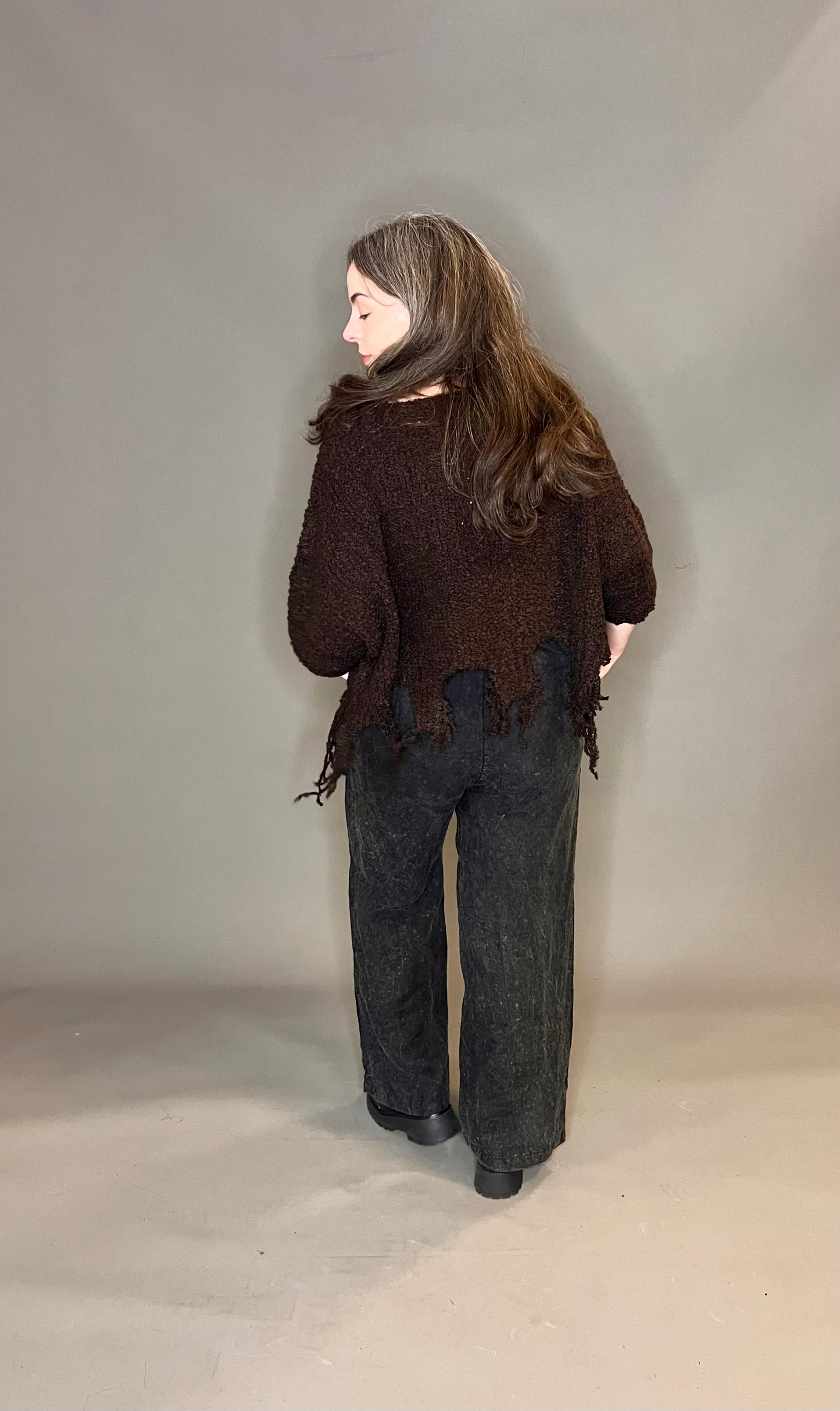 Cover-Up Chunky V-Neck Cropped Knit (colours available)