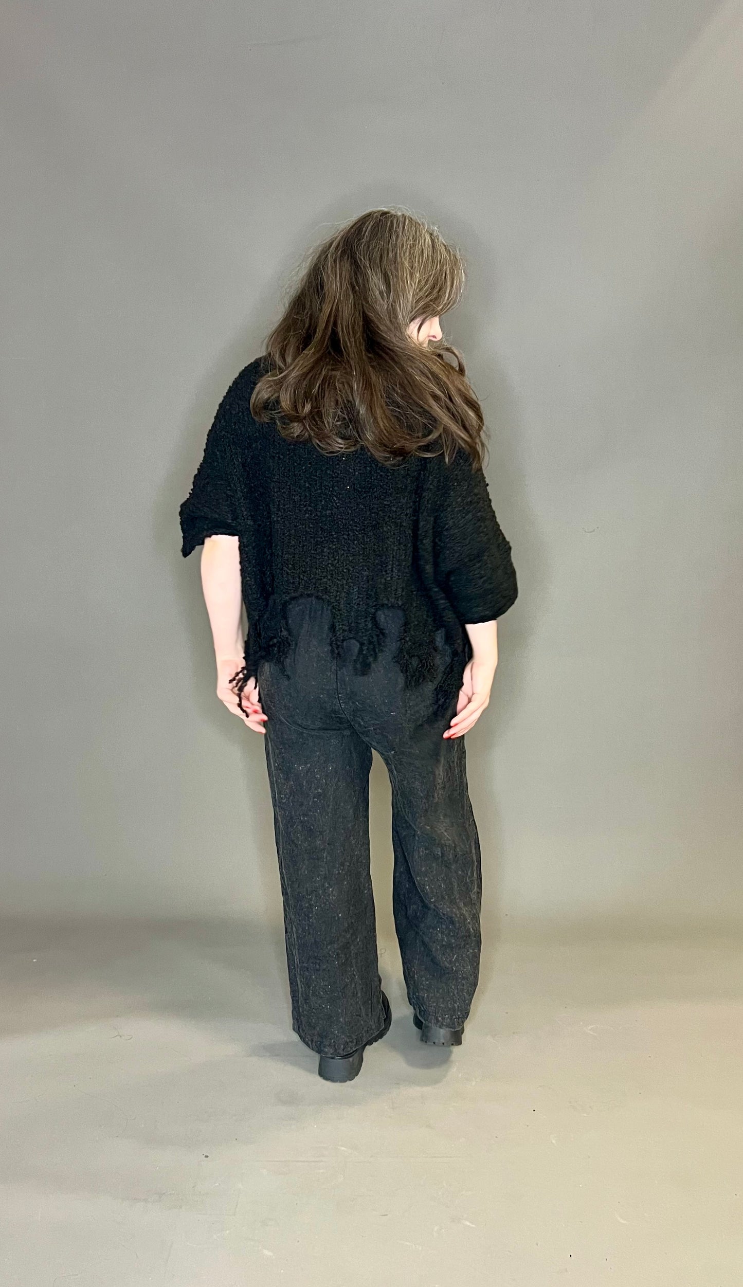 Cover-Up Chunky V-Neck Cropped Knit (colours available)