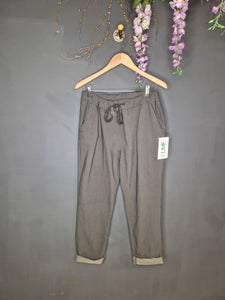 New Collection Magic pants, in Grey
