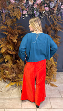Load image into Gallery viewer, Belle + Bracken Winter Spruce Boxy Top
