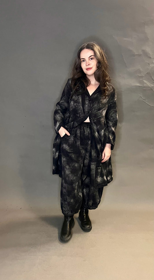 Bella Blue Reverse Tie Dye Fabric Button Tunic