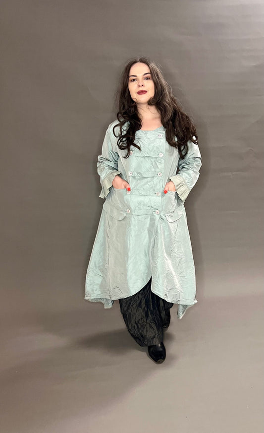 Iwa I Walla Mint Green Silk Coat