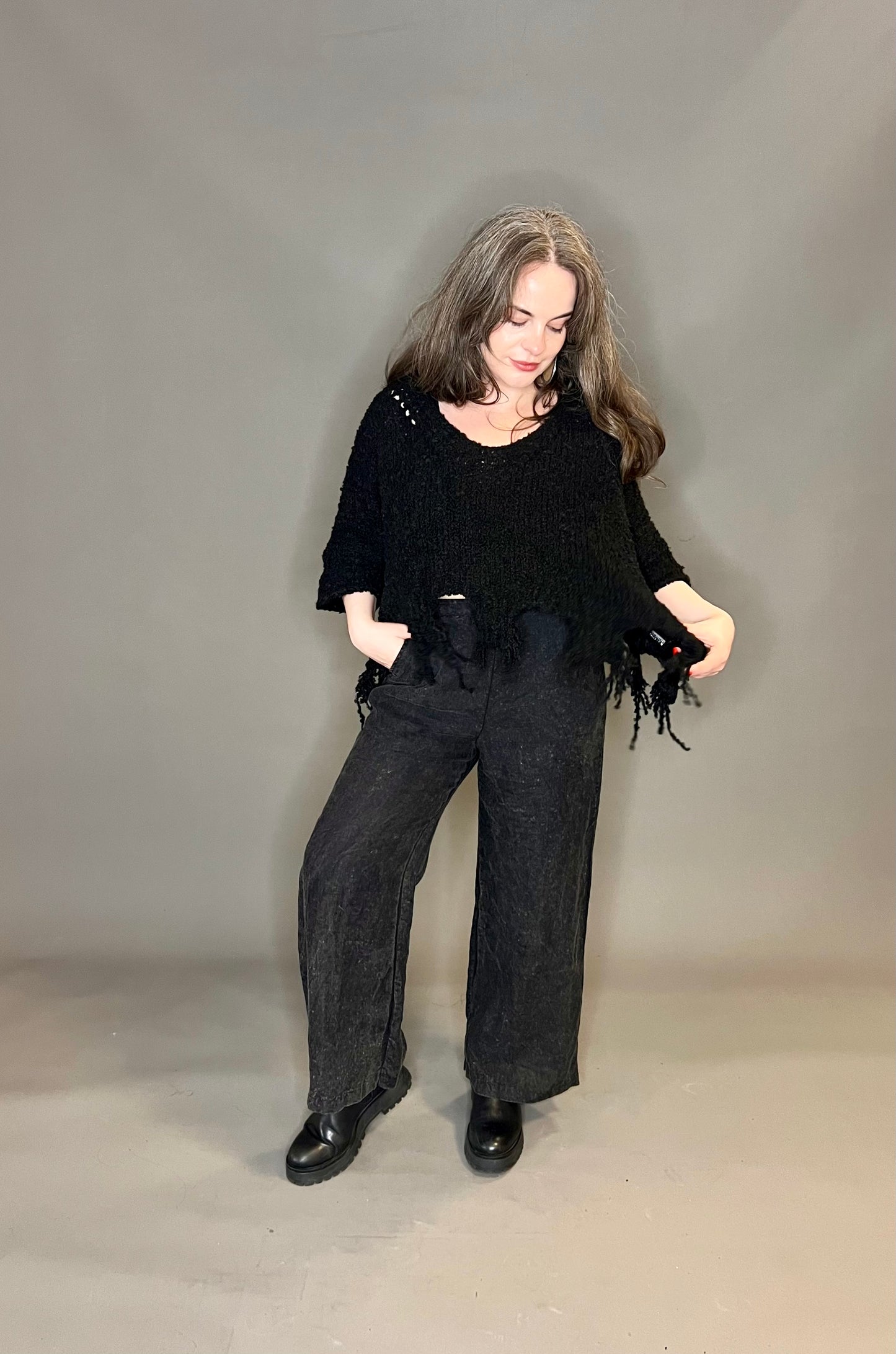 Cover-Up Chunky V-Neck Cropped Knit (colours available)