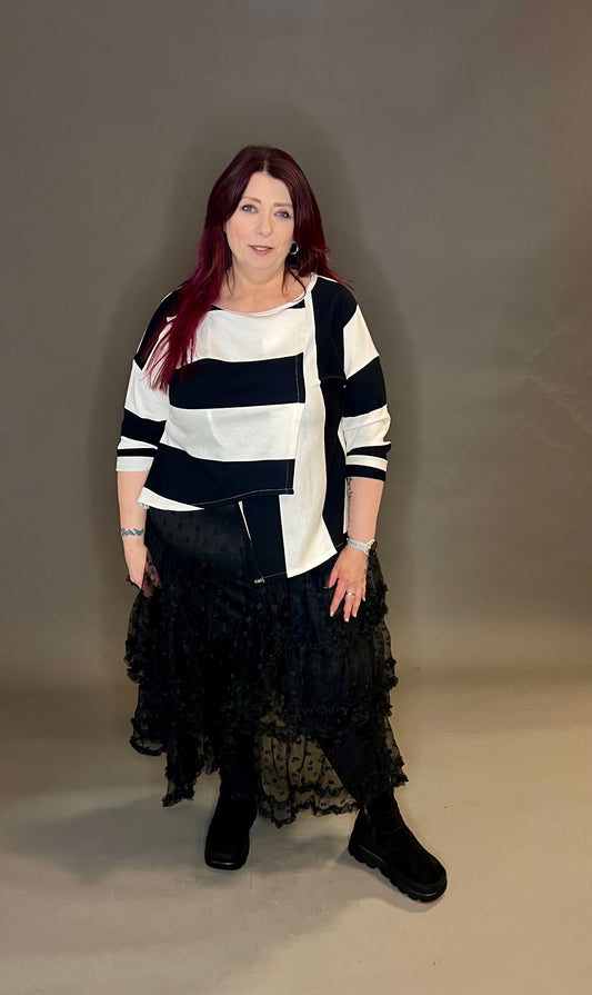 ID Clothing Patterned Mesh Skirt