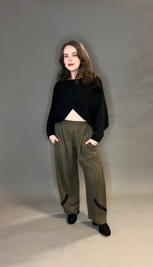 Terry Macey Button Trousers (Size Medium)